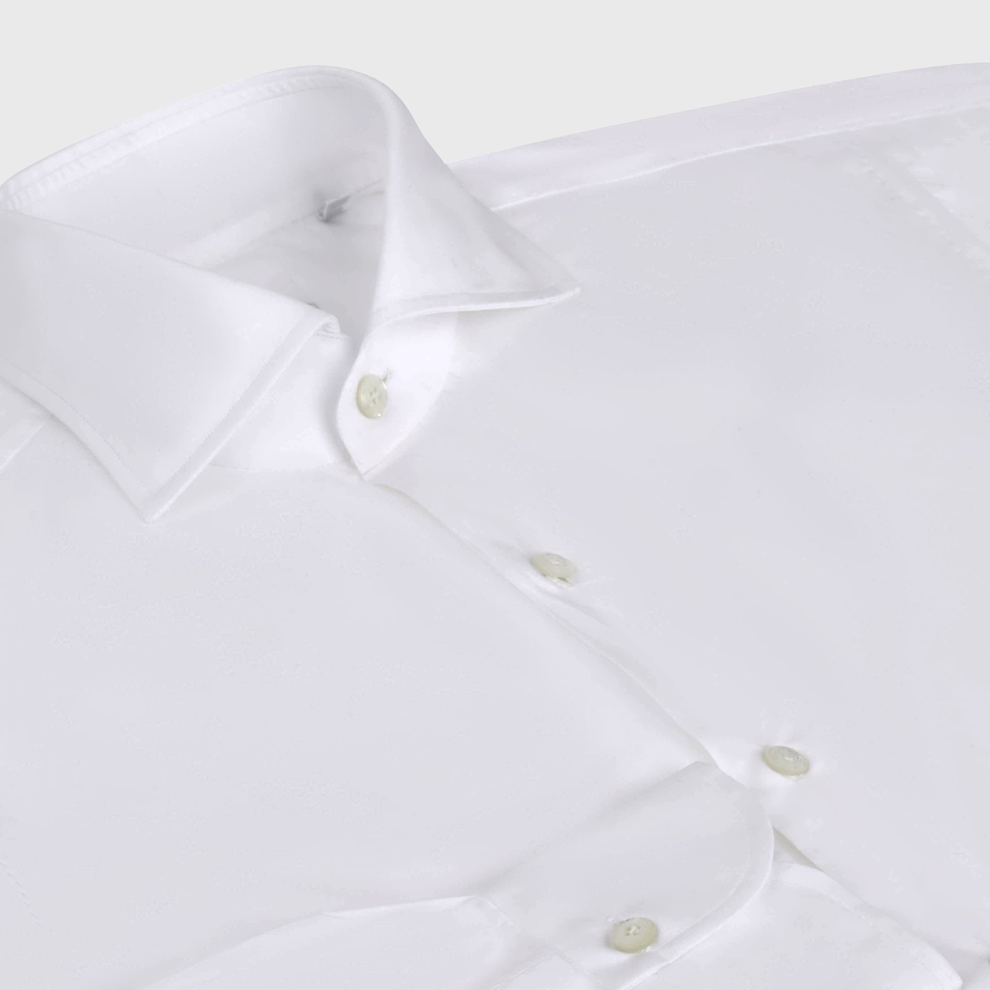 Milano 170 a 2 slim fit dresses in light blue or white French collar