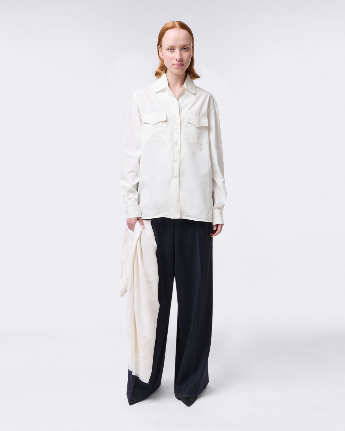 Antonia women's white silk shirt with two front pockets