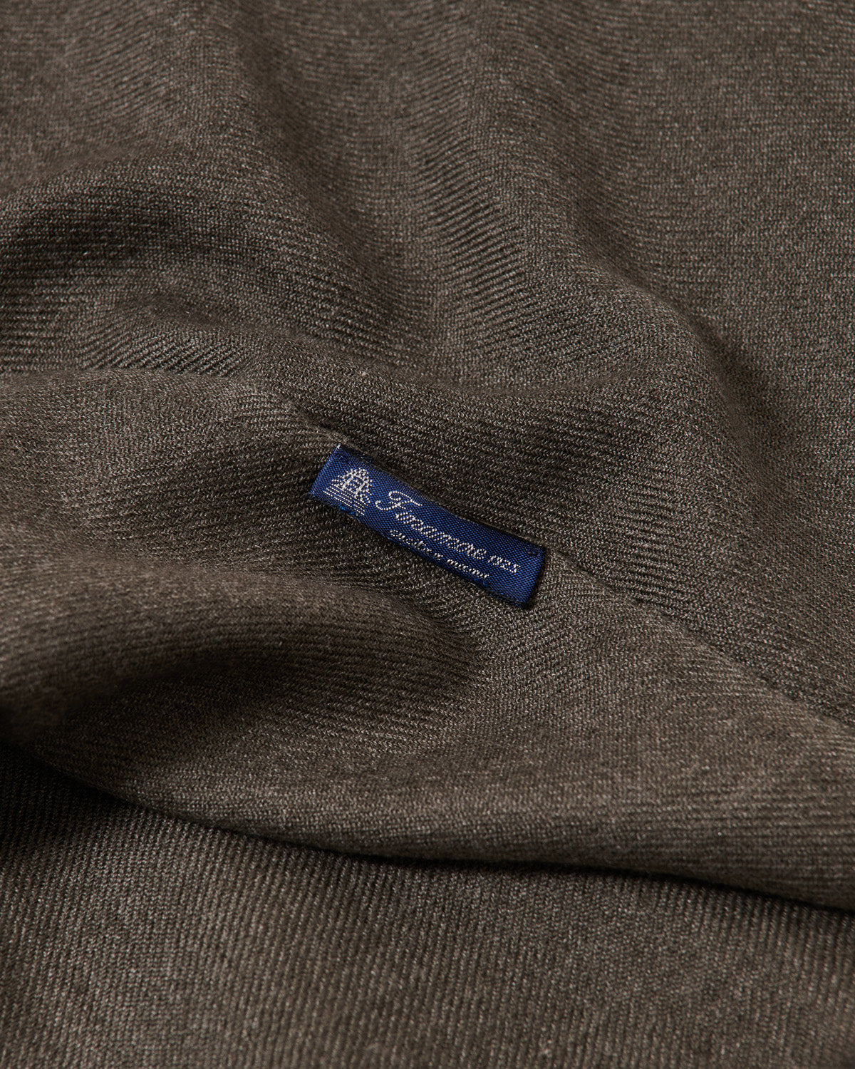 Cashmere and silk scarf in various colors