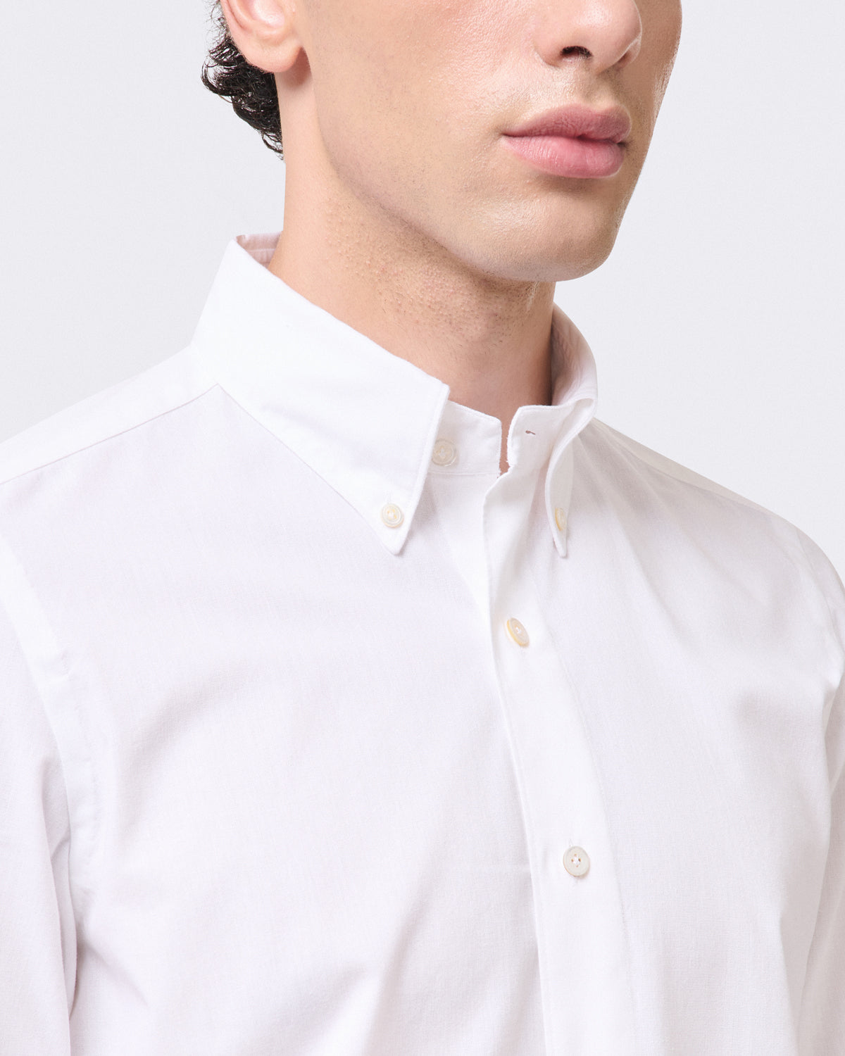 Tokyo slim fit sports shirt in white chambray fabric