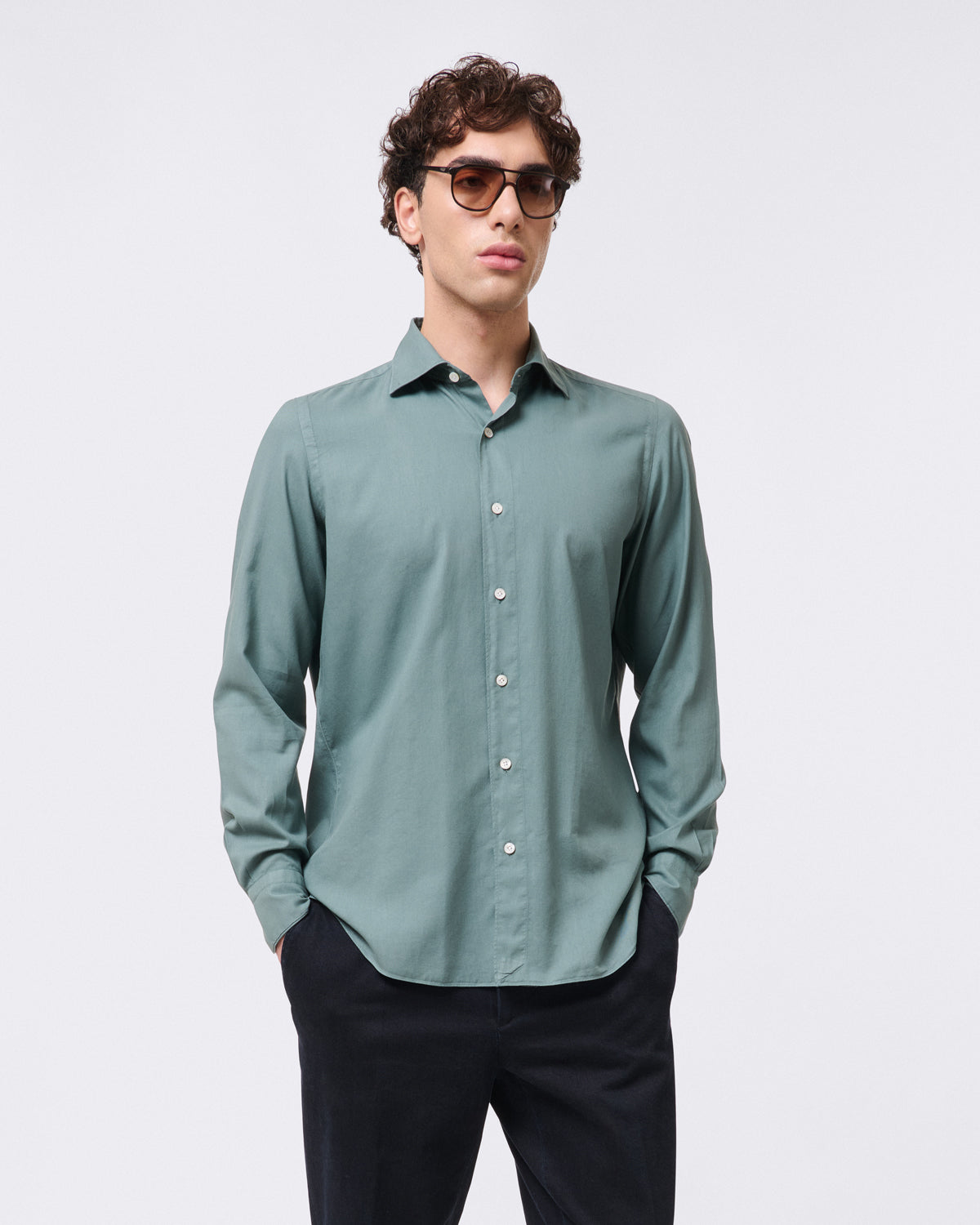 Tokyo slim sport shirt in lightweight garment dyed flannel