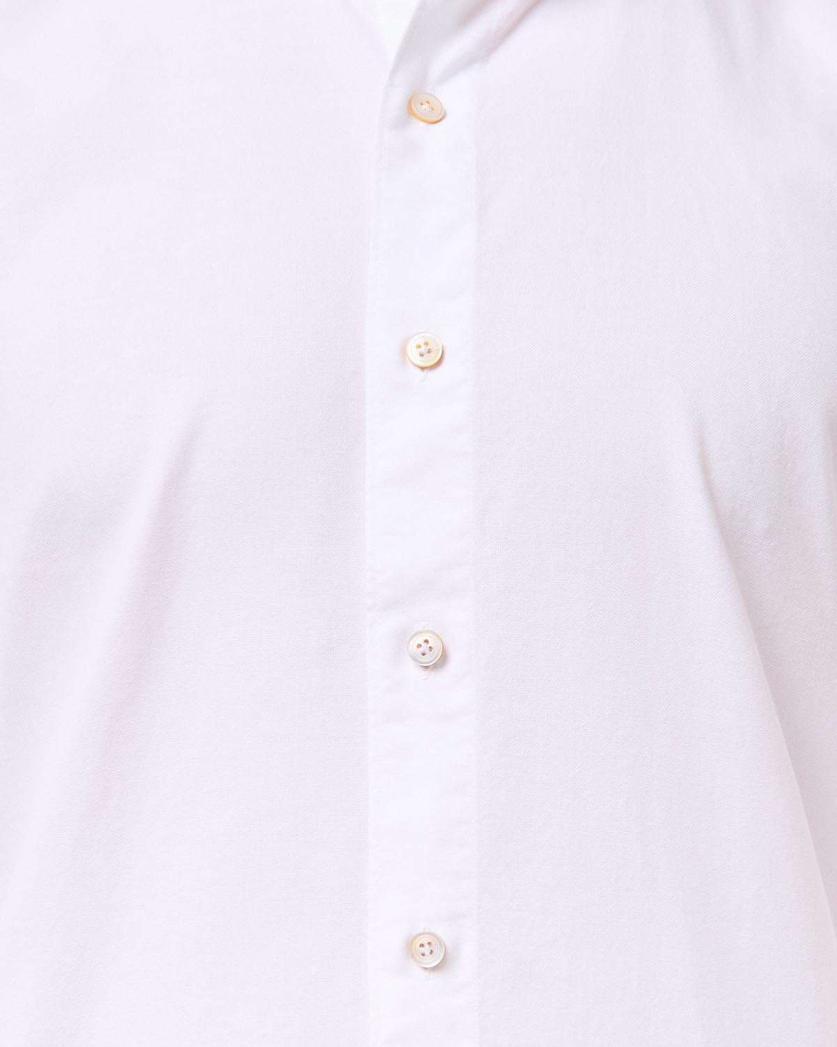 Tokyo slim fit white sports shirt in garment dyed cotton