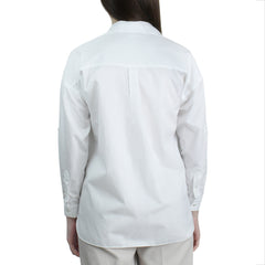 Camicia in popeline bianco con tasche e fettuccia per regolare la manica