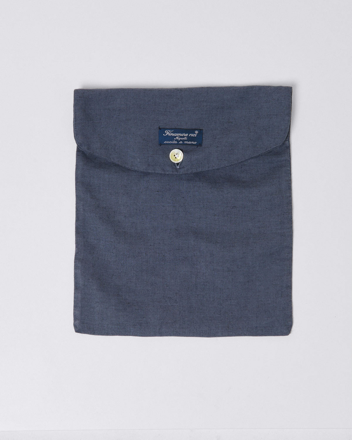 Underwear boxer shorts in cotton and cashmere. Garment dyed.