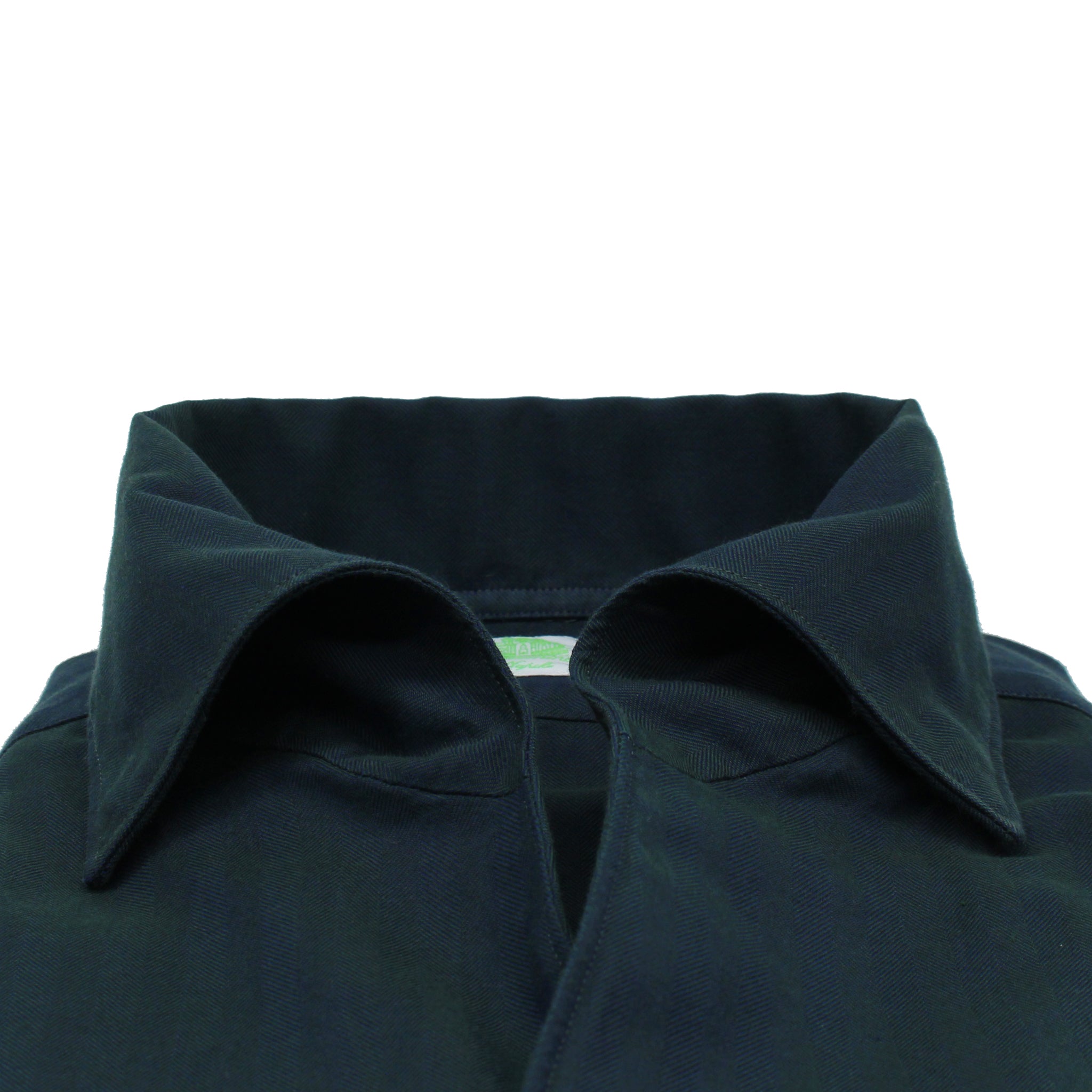 Gaeta sport shirt with regular fit. Ustica collar herringbone effect