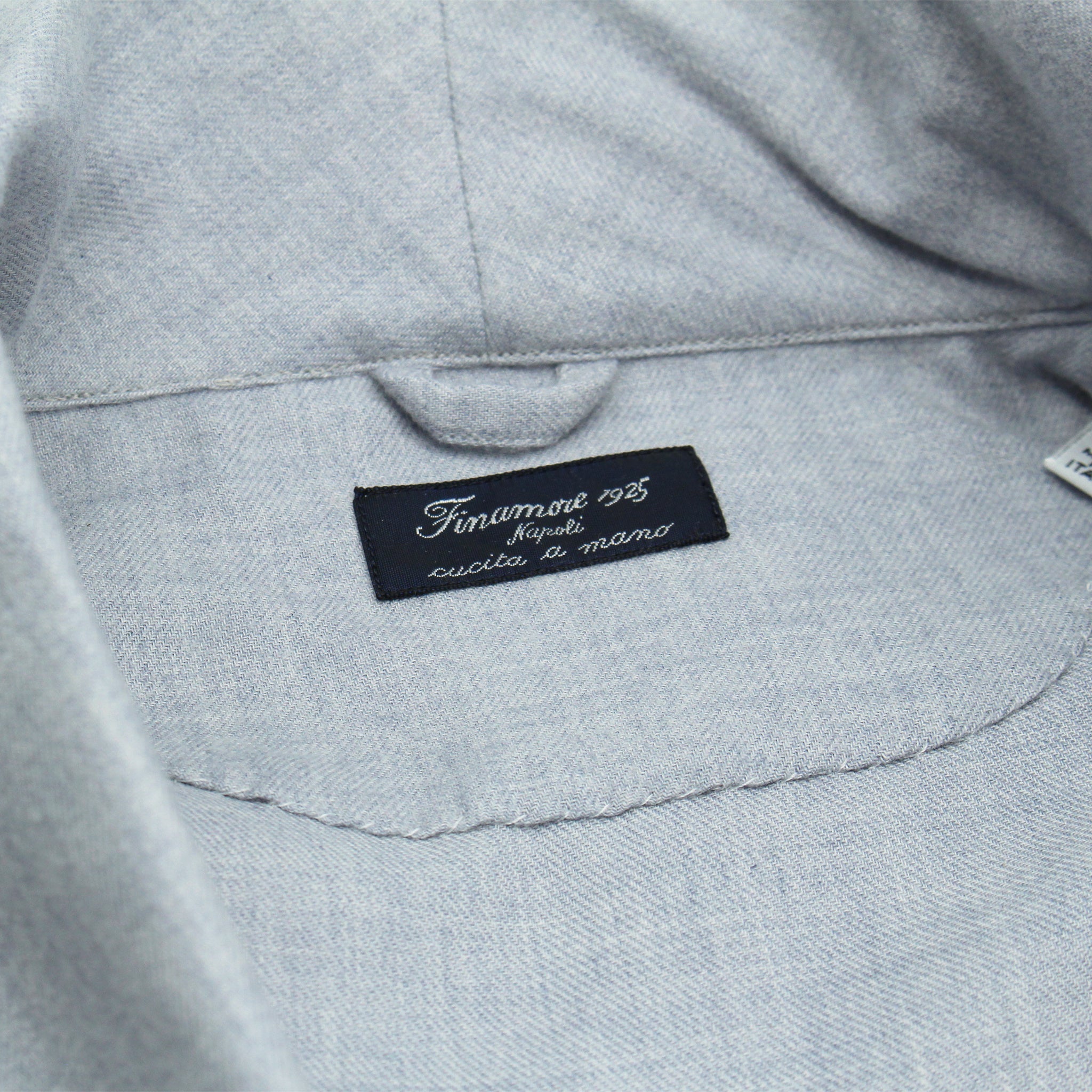 Sartorial cotton and cashmere gown with pockets and contrasting piping