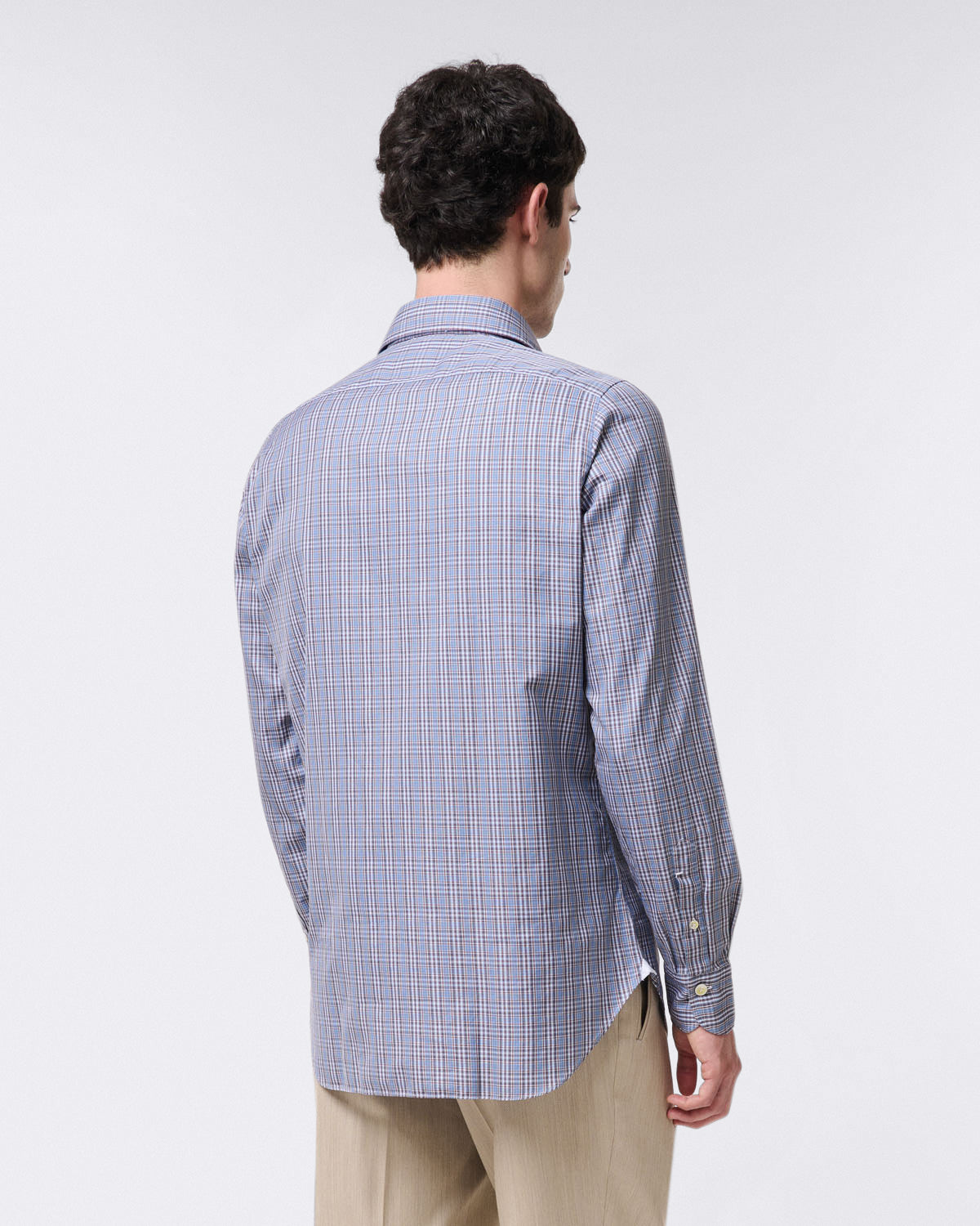 Classic regular fit Napoli checked shirt. Cotton twill. Enzymed treatment