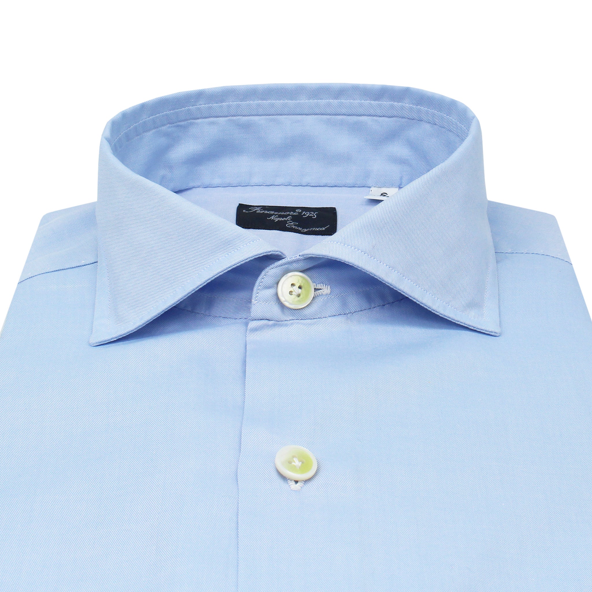 Camicia classica Napoli regular in twill di cotone. Trattamento Enzymed