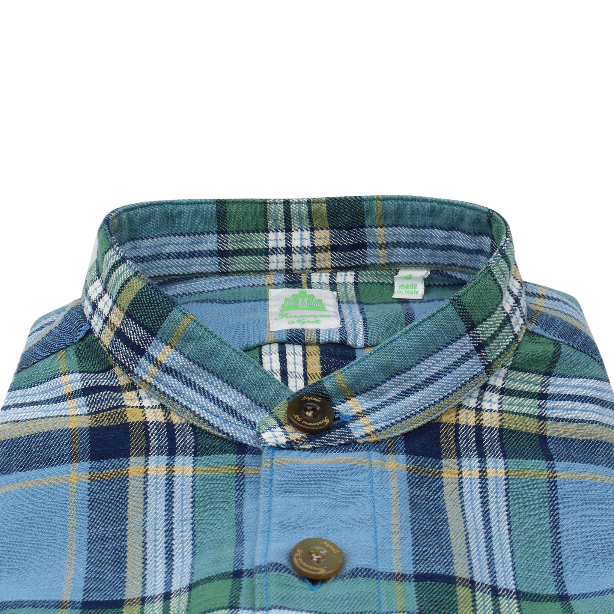 Spring straight waisted sports shirt. Short sleeves and front pocket