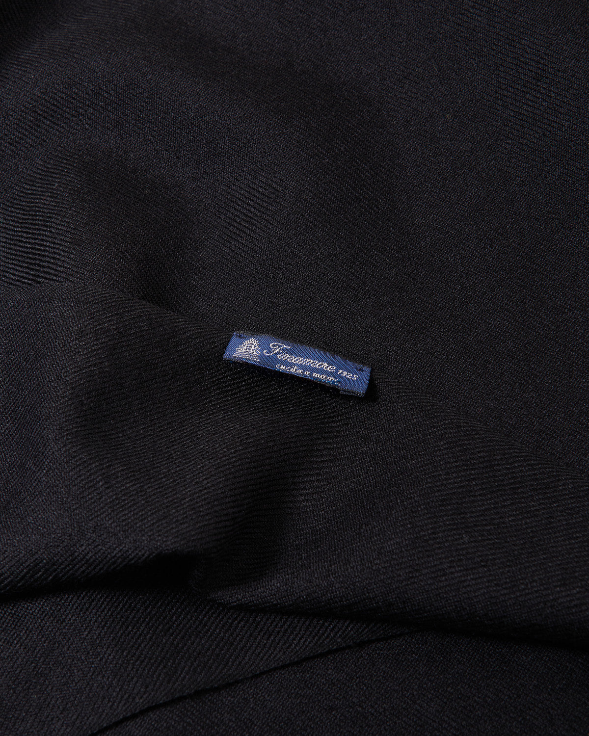 Cashmere and silk scarf in various colors