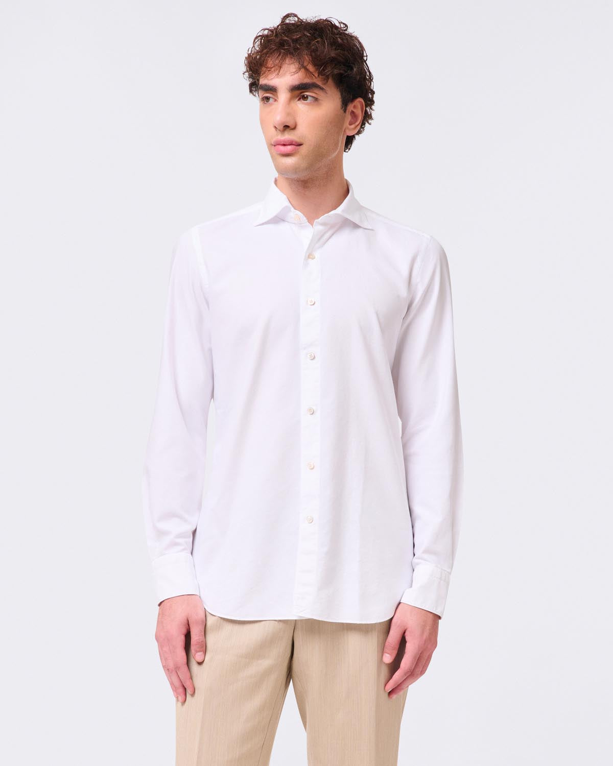Tokyo slim fit white sports shirt in garment dyed cotton