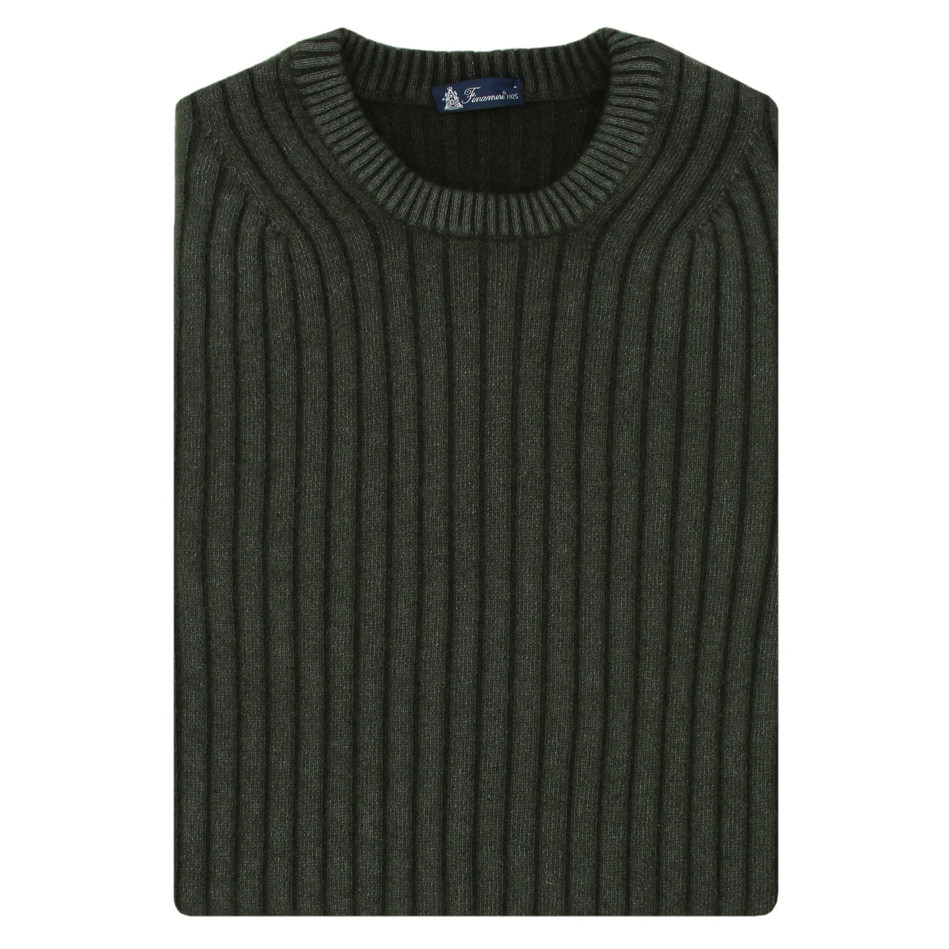 Venezia cashmere round neck sweater with short sleeves. Salt treatment