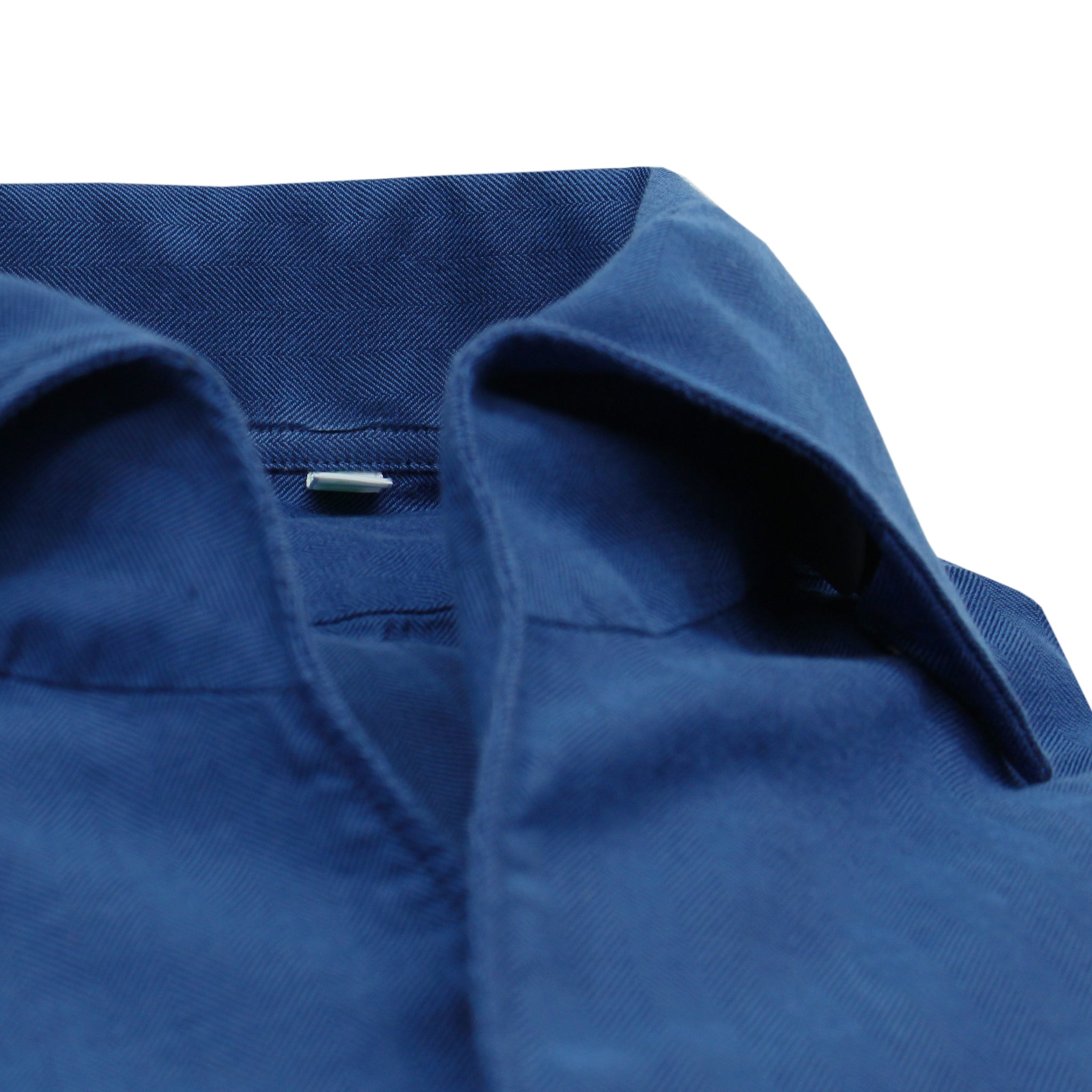 Camicia sportiva Gaeta dalla vestibilità regolare. Collo Ustica effetto spigato