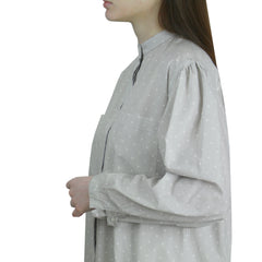 Women's over shirt with front pockets and guru collar