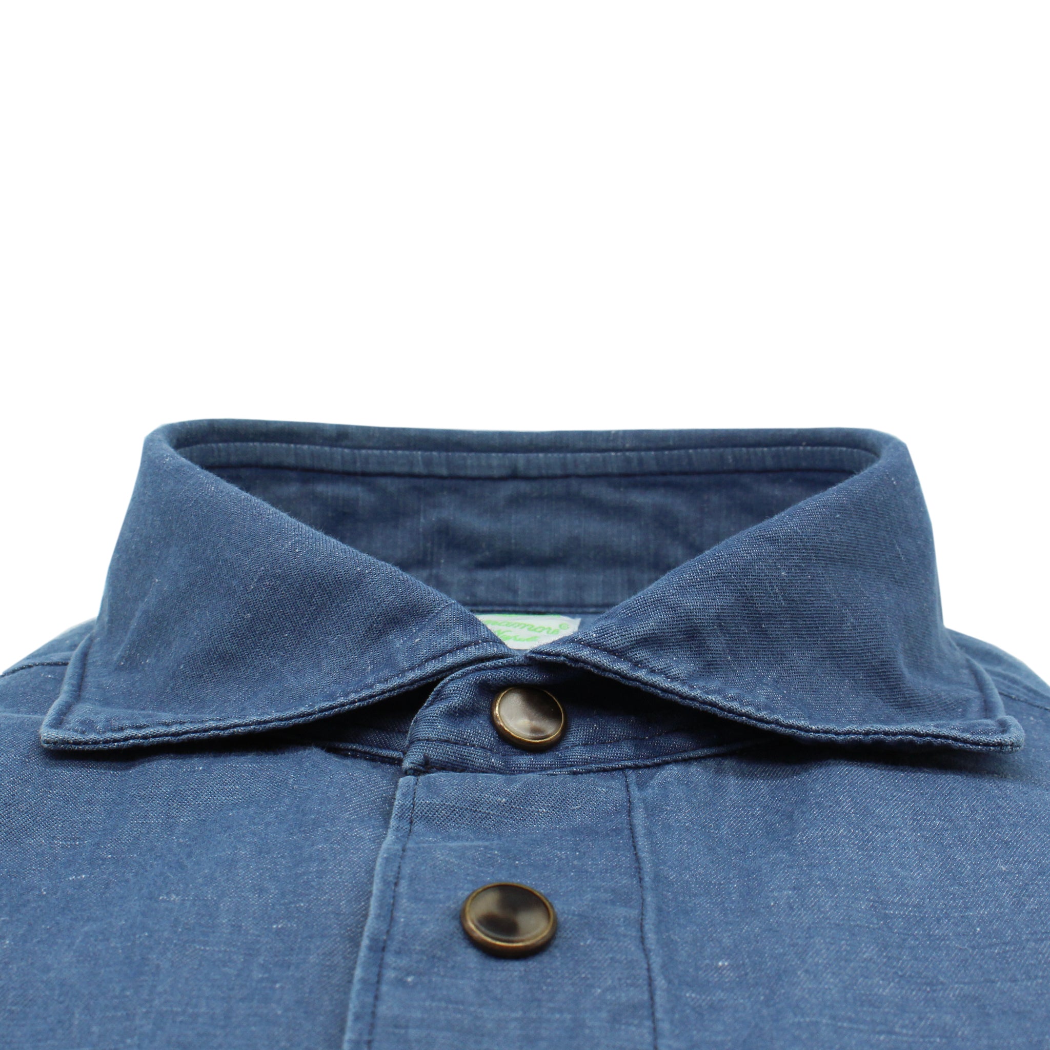 Slim fit shirt with pockets and denim push button closure